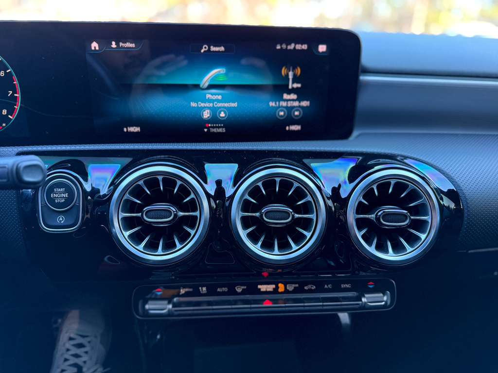 Mercedes-Benz A-Class A 220 2022