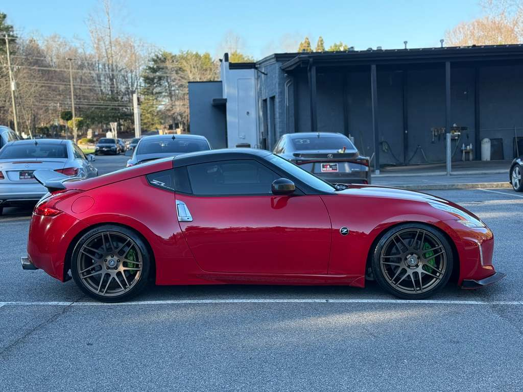 Nissan Z 370Z Coupe 6MT 2017
