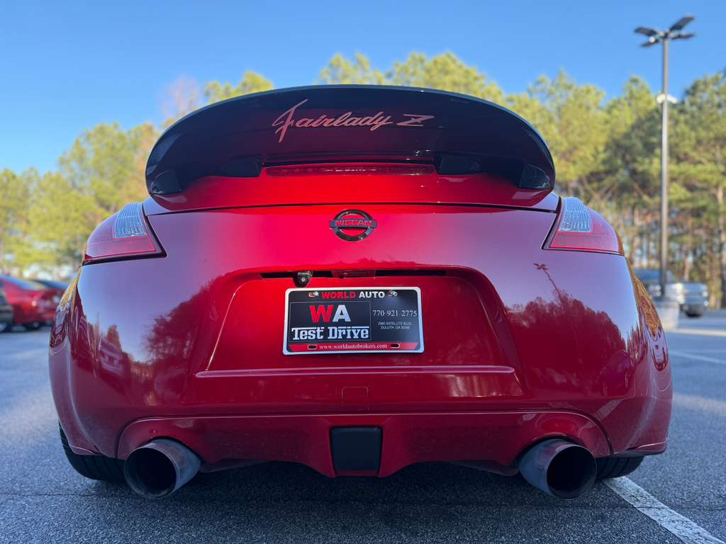 Nissan Z 370Z Coupe 6MT 2017