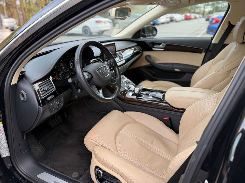 Audi A8 3.0T Sedan L quattro Tiptronic 2014