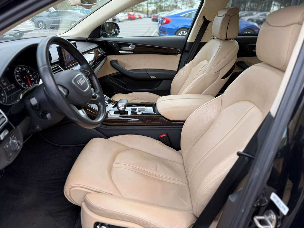 Audi A8 3.0T Sedan L quattro Tiptronic 2014