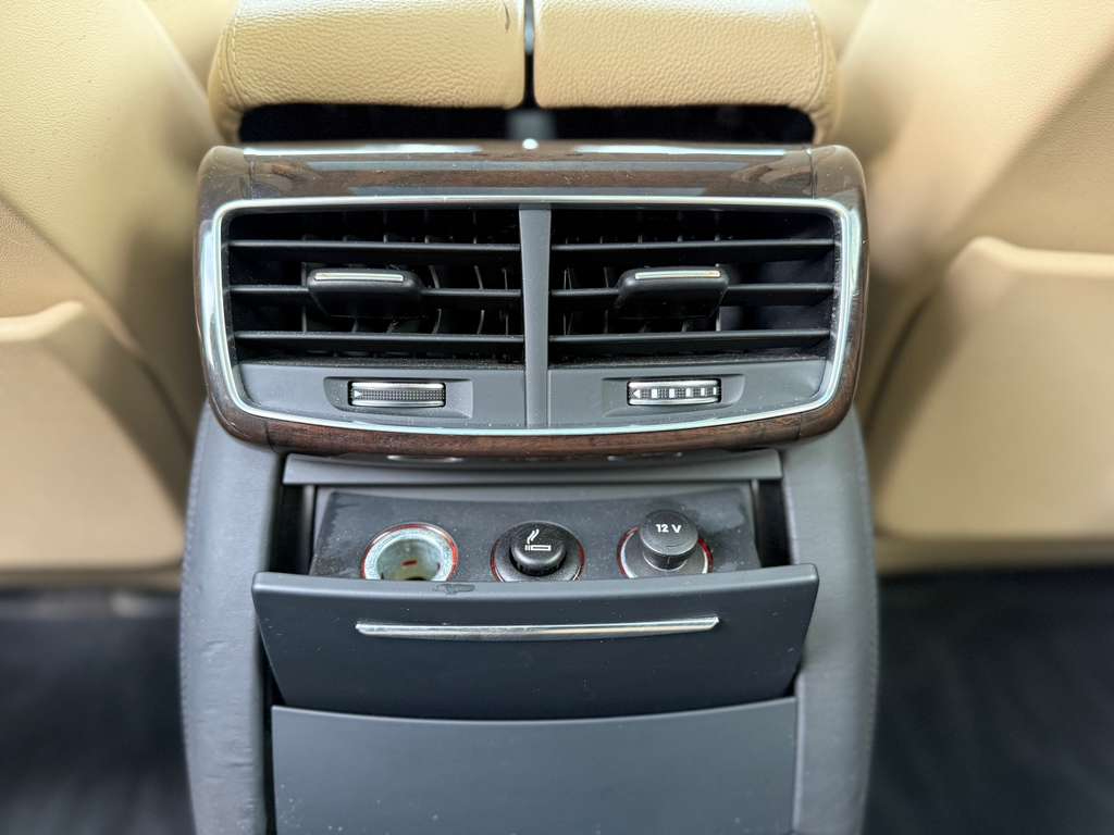 Audi A8 3.0T Sedan L quattro Tiptronic 2014