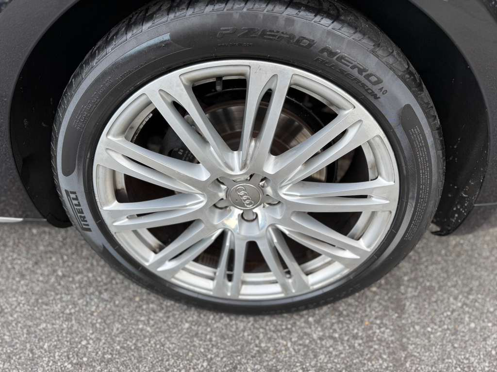 Audi A8 3.0T Sedan L quattro Tiptronic 2014