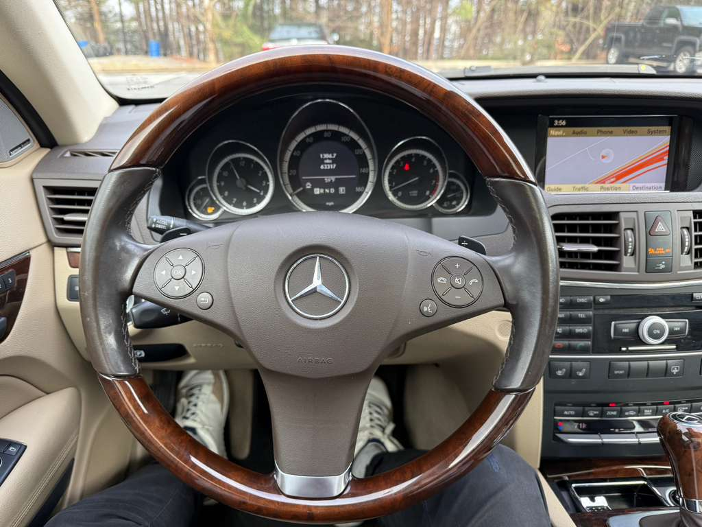 Mercedes-Benz E-Class E550 Coupe 2011