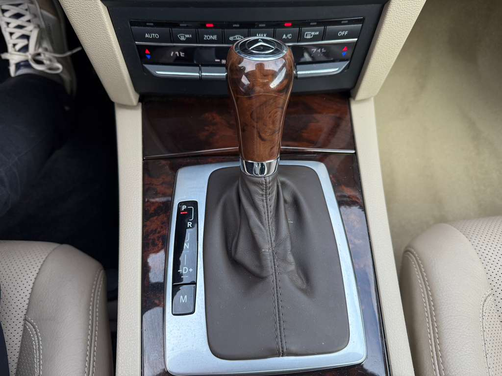 Mercedes-Benz E-Class E550 Coupe 2011