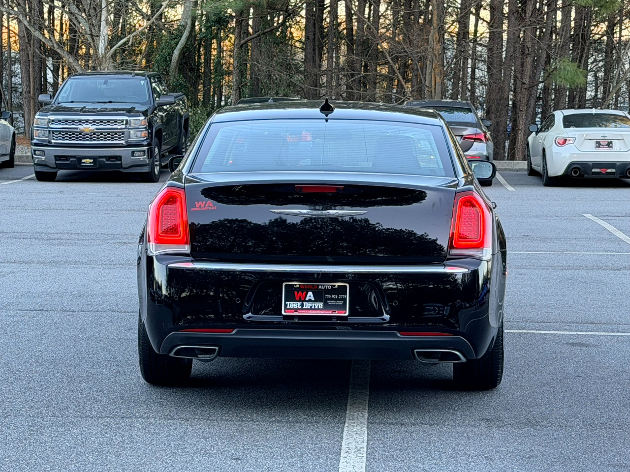 Chrysler 300  2016