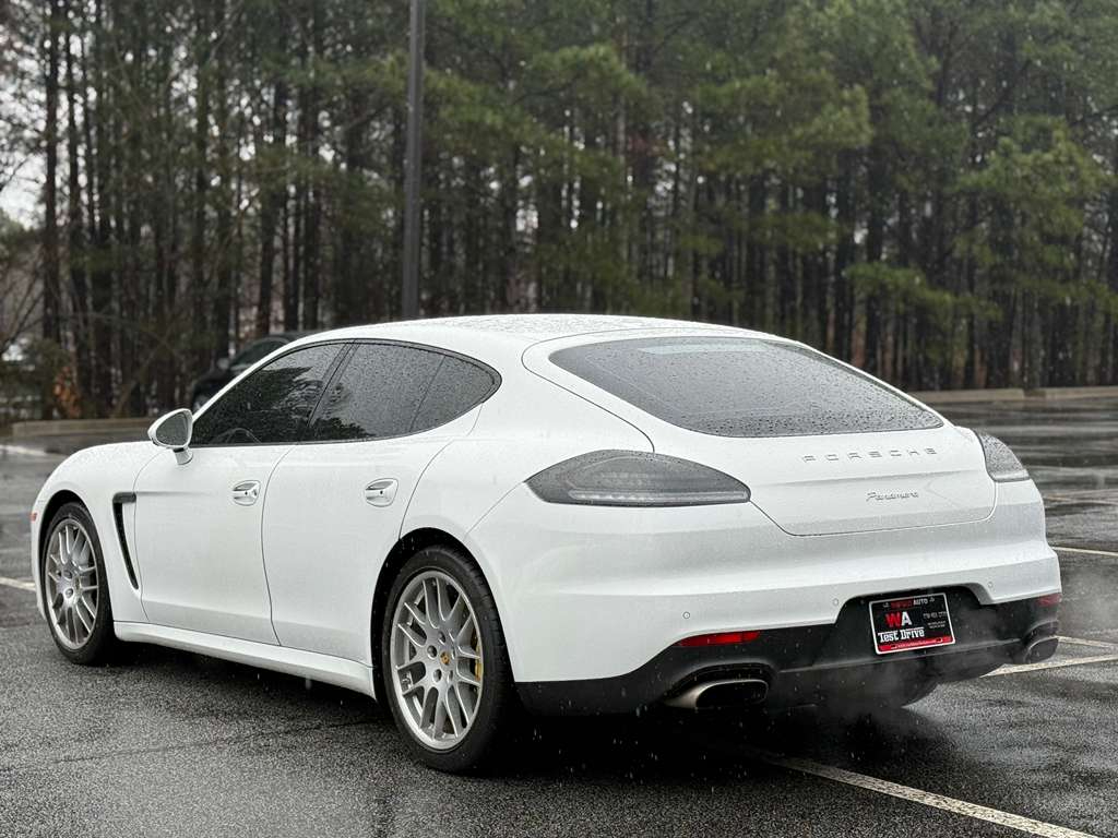 Porsche Panamera Edition 2016