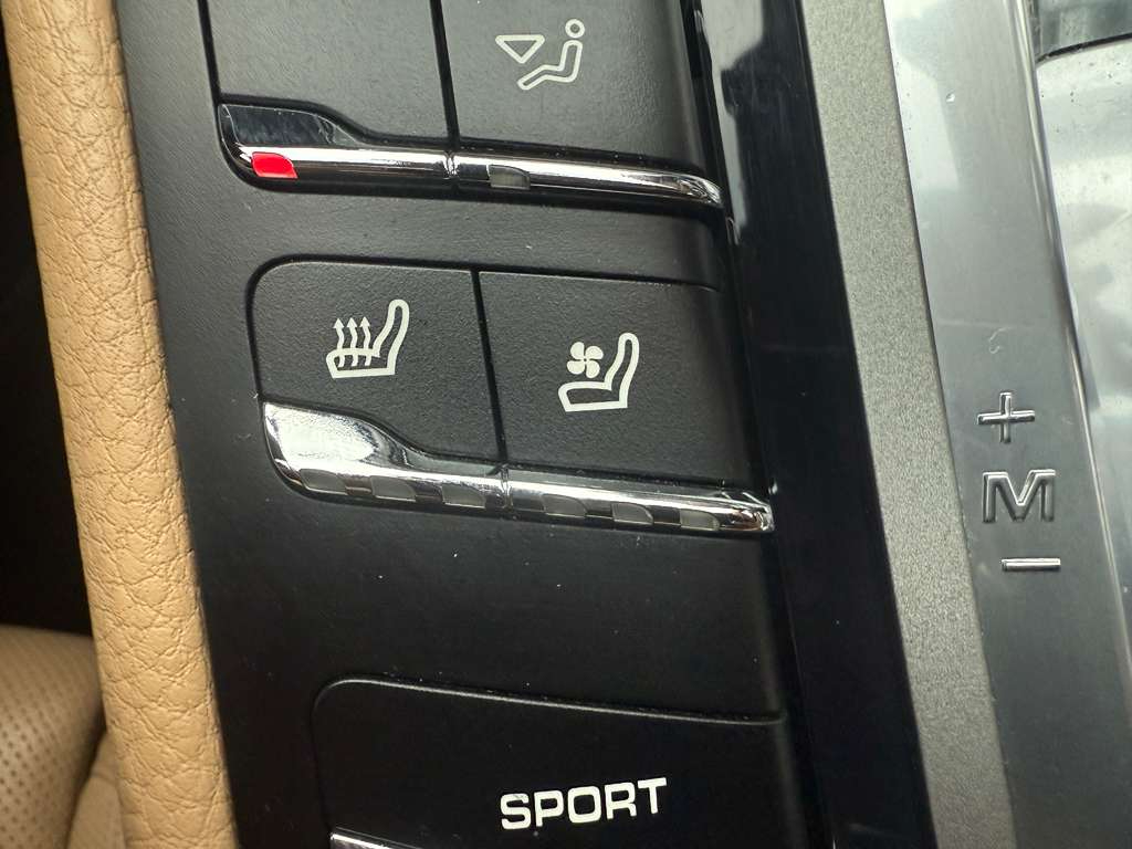 Porsche Panamera Edition 2016