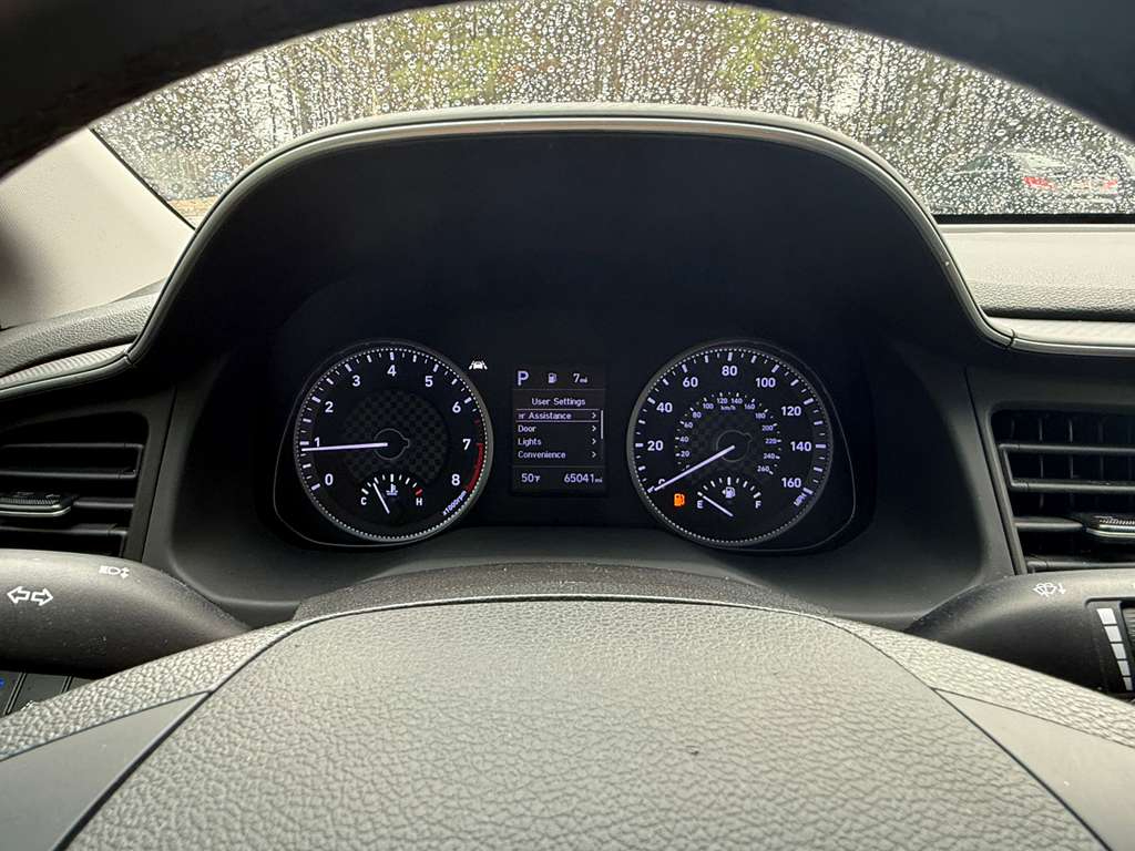 Hyundai Elantra  2020