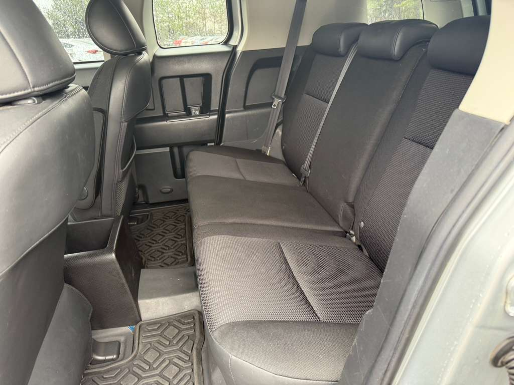 Toyota FJ Cruiser 2WD 2007