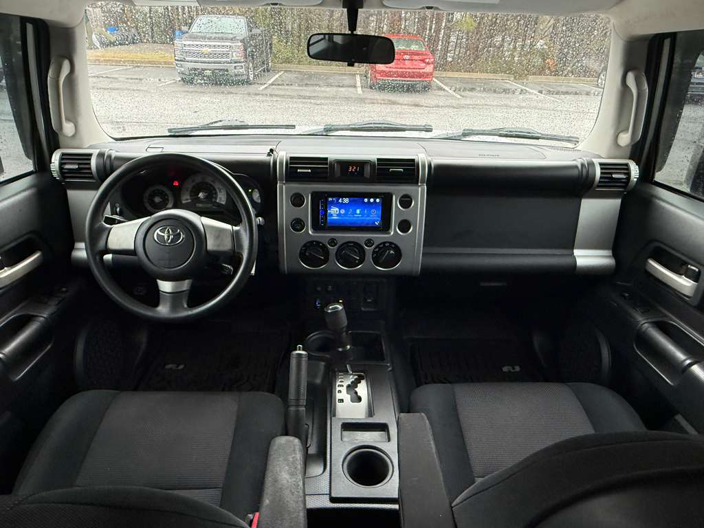 Toyota FJ Cruiser 2WD 2007