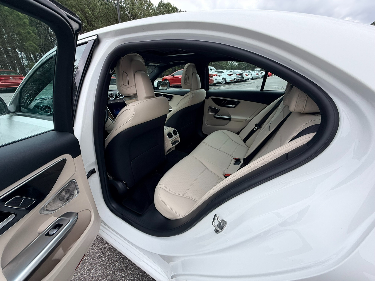 Mercedes-Benz C-Class C300 Sedan 2023