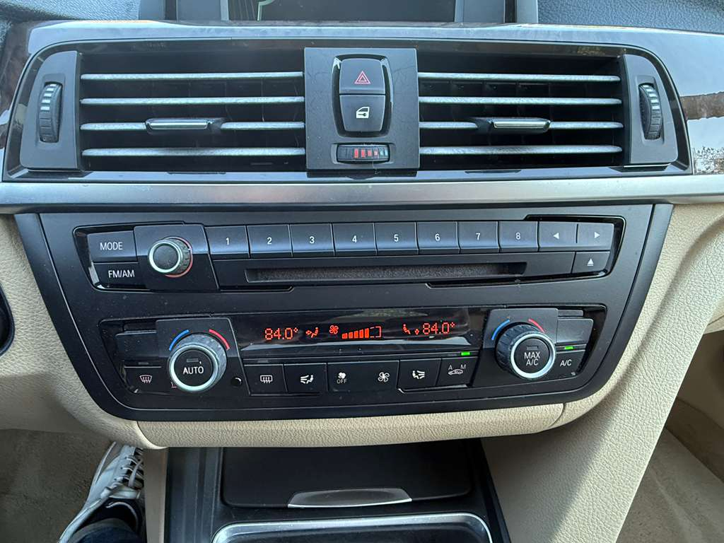 BMW 3-Series 328i Sedan 2013