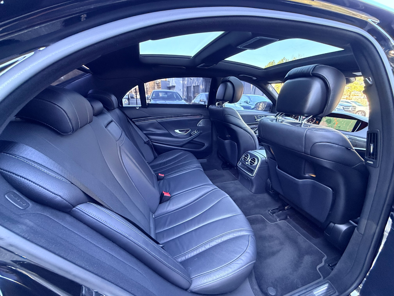 Mercedes-Benz S-Class S550 2016