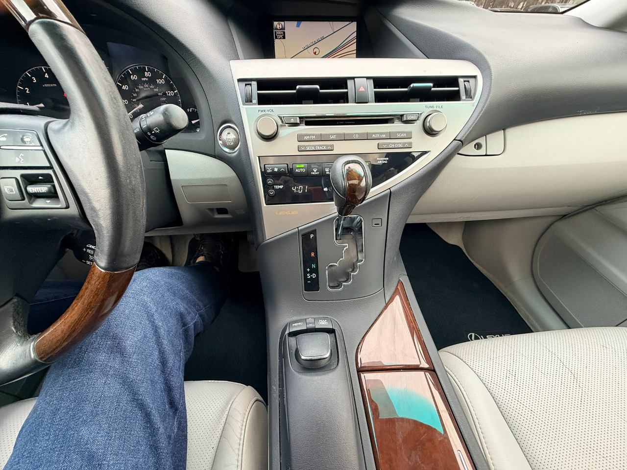 Lexus RX 350 FWD 2010