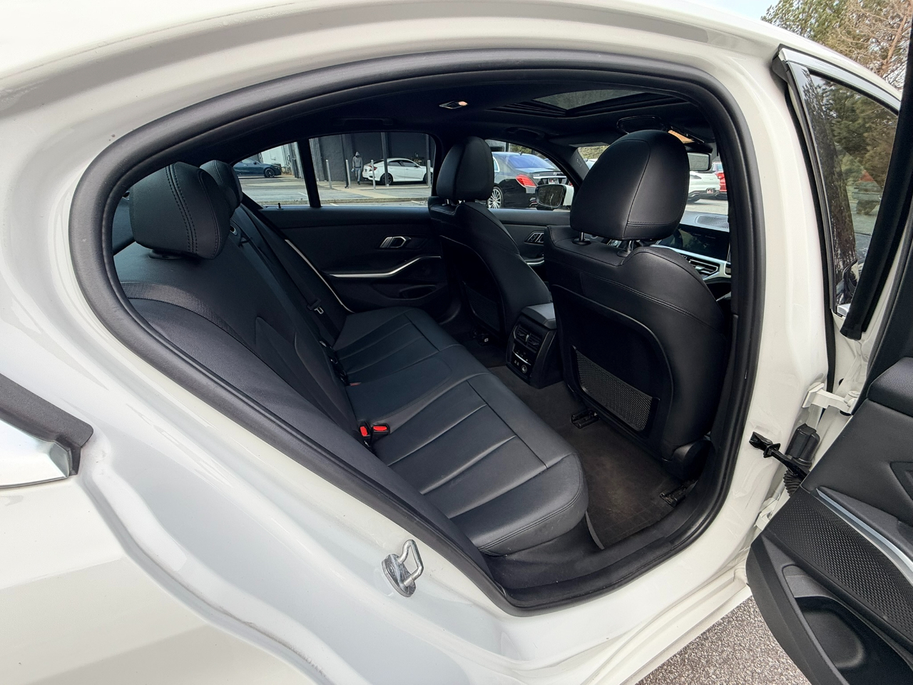 BMW 3-Series 330i 2019