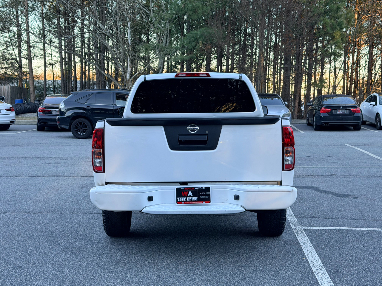 Nissan Frontier S King Cab I4 5AT 2WD 2019