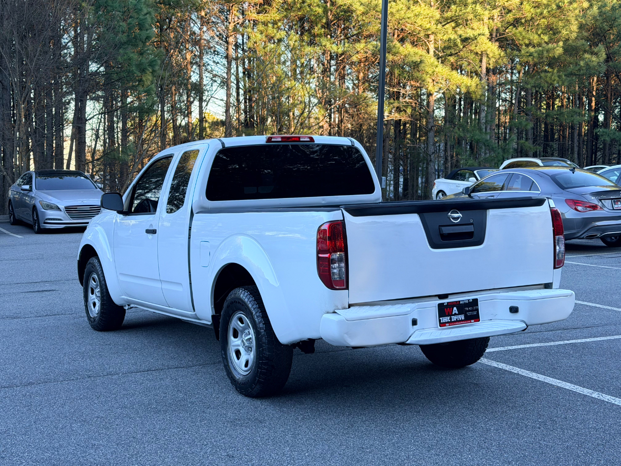 Nissan Frontier S King Cab I4 5AT 2WD 2019