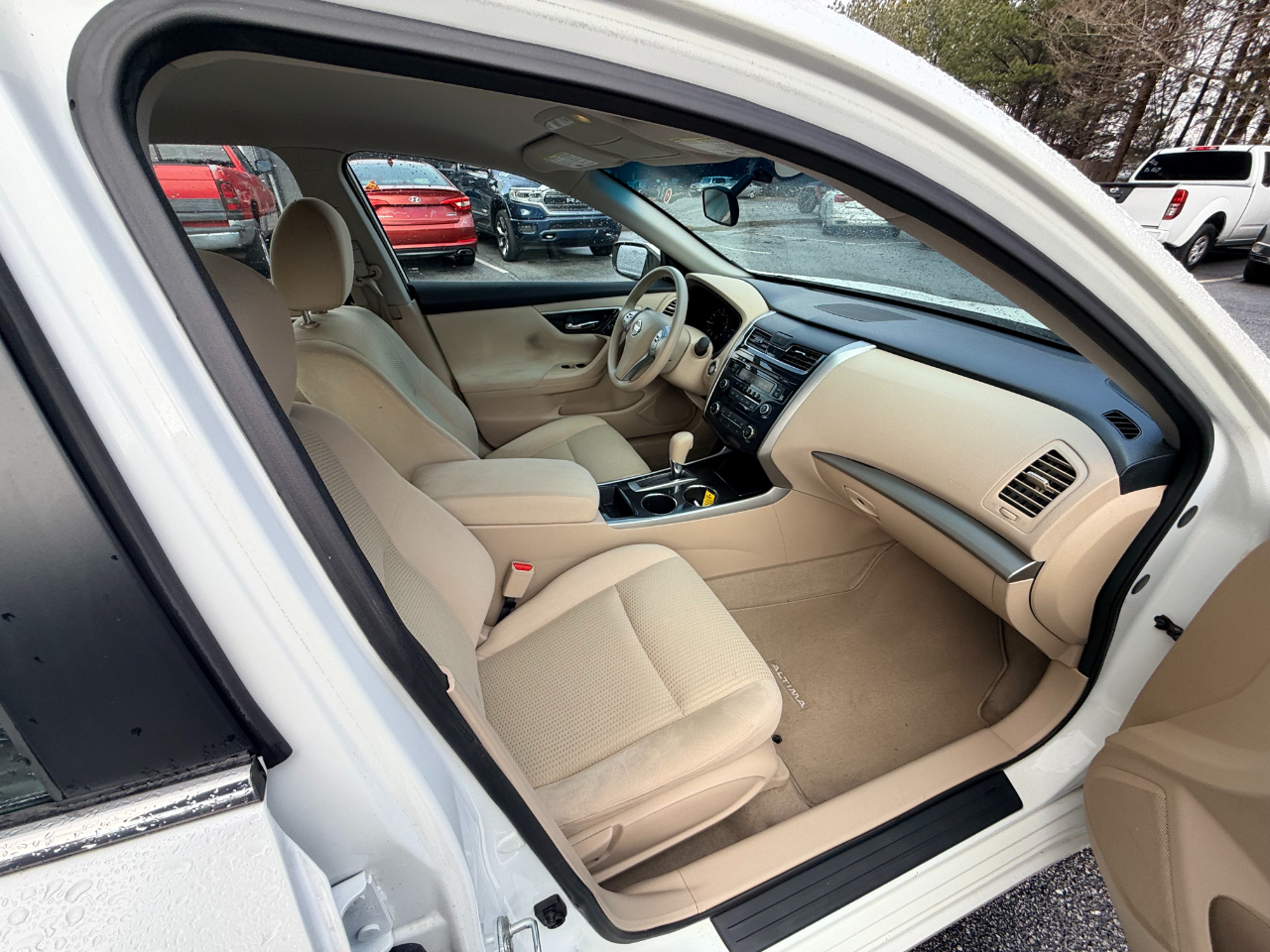 Nissan Altima 2.5 S 2014