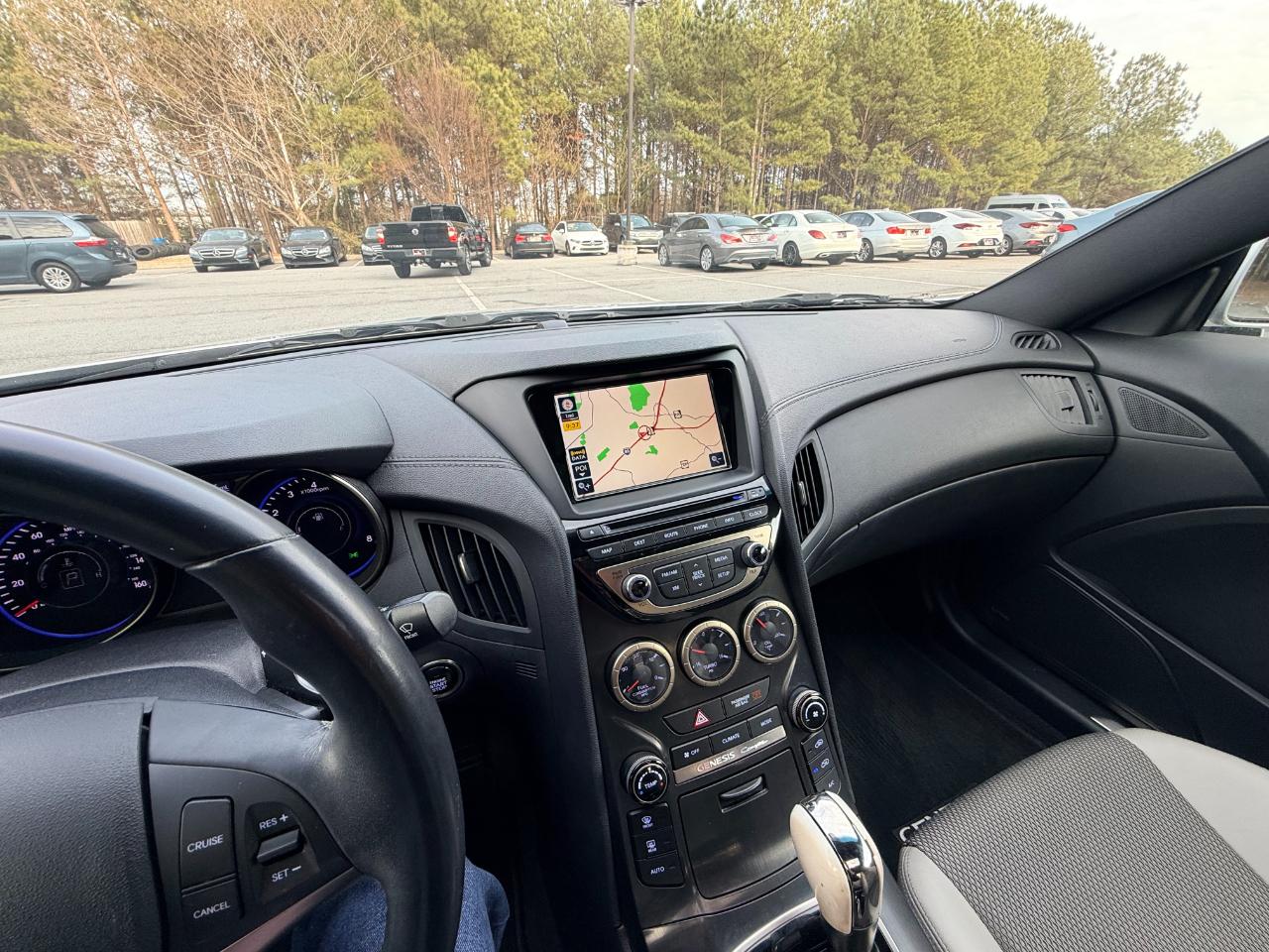 Hyundai Genesis Coupe 2.0T Premium Auto 2013