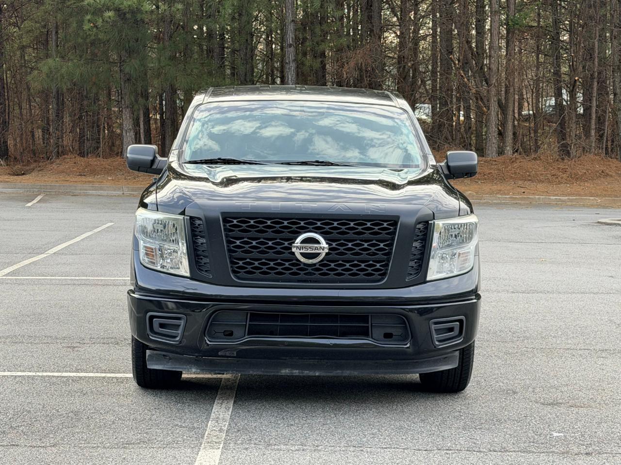 Nissan Titan 2WD 2017