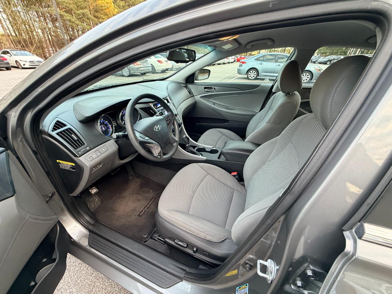 Hyundai Sonata GLS 2012