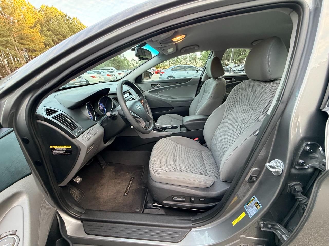 Hyundai Sonata GLS 2012