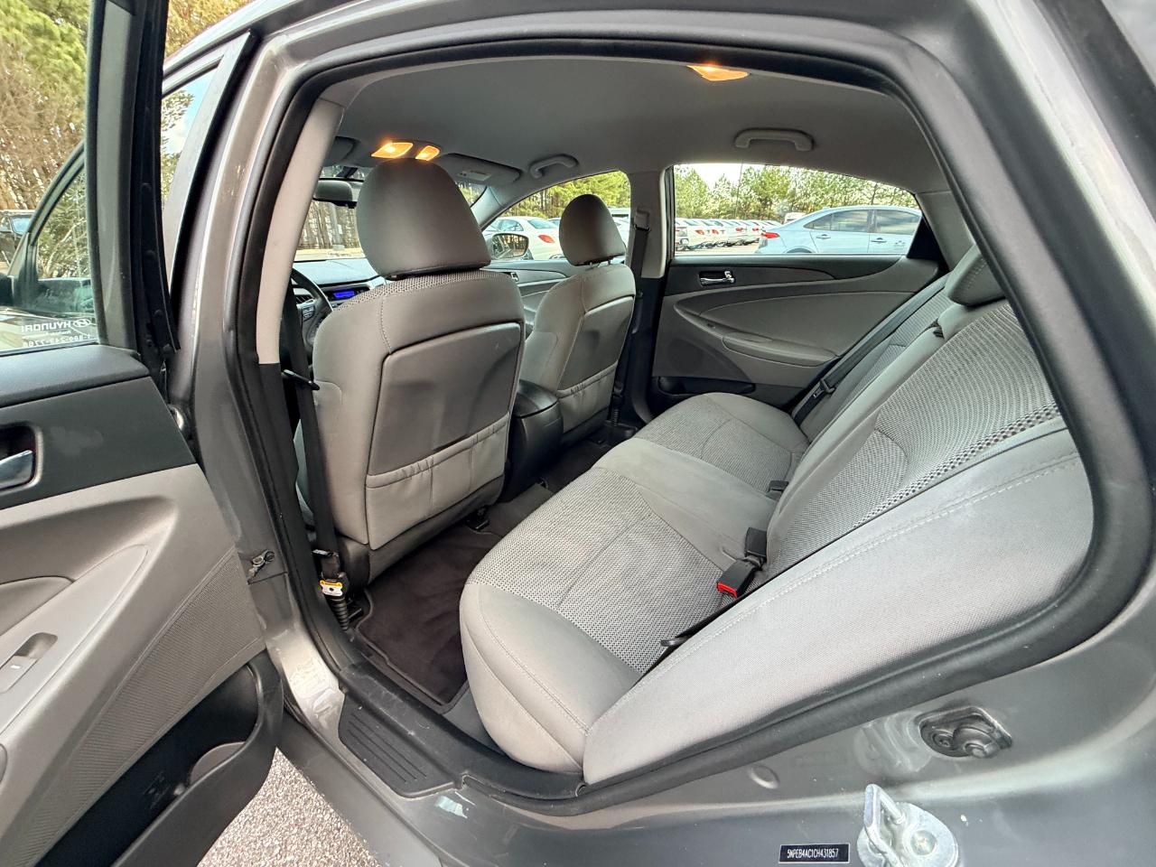 Hyundai Sonata GLS 2012