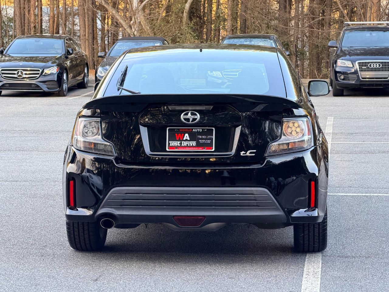 Scion tC Sports Coupe 6-Spd MT 2016