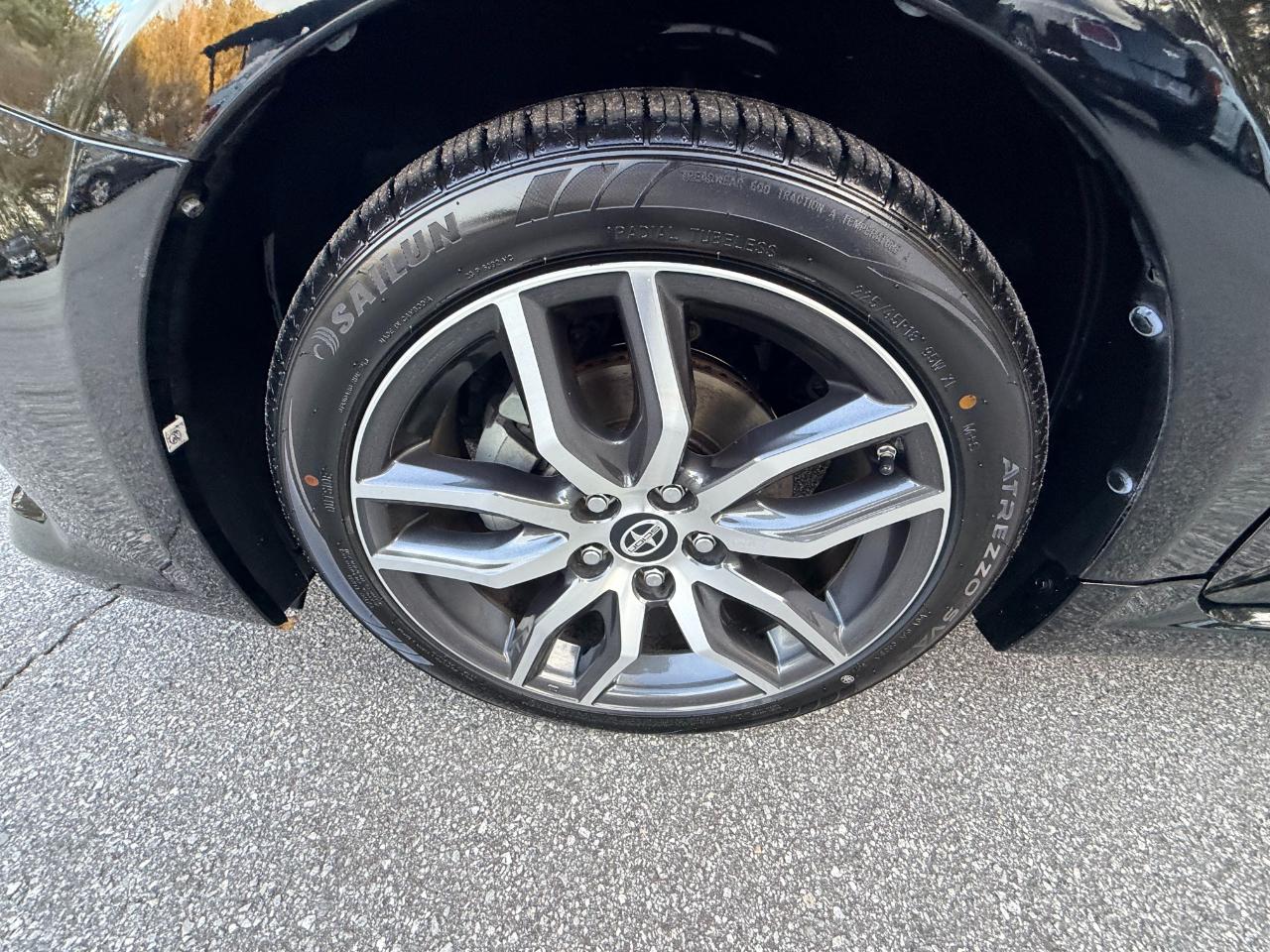 Scion tC Sports Coupe 6-Spd MT 2016