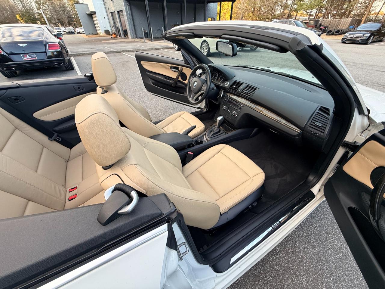 BMW 1-Series 128i Convertible 2011