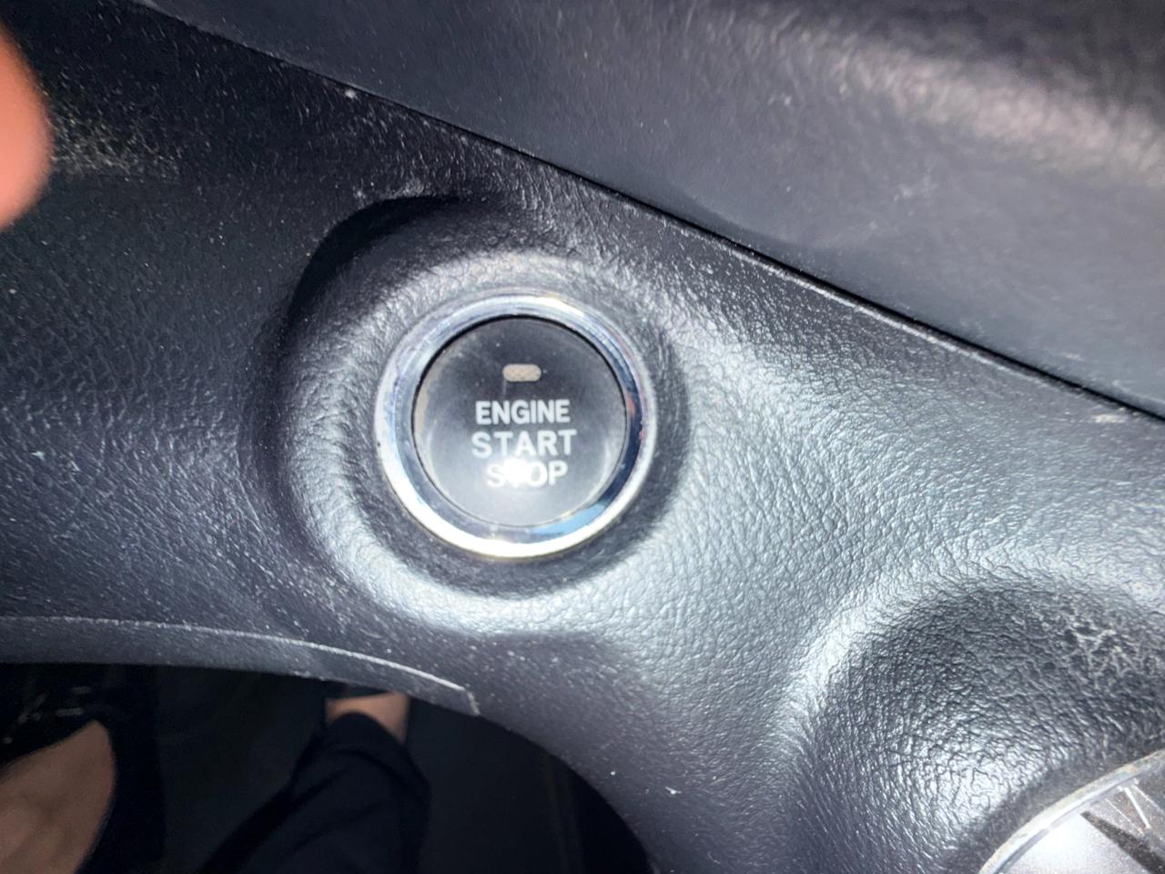 Toyota Highlander Limited 2WD 2013