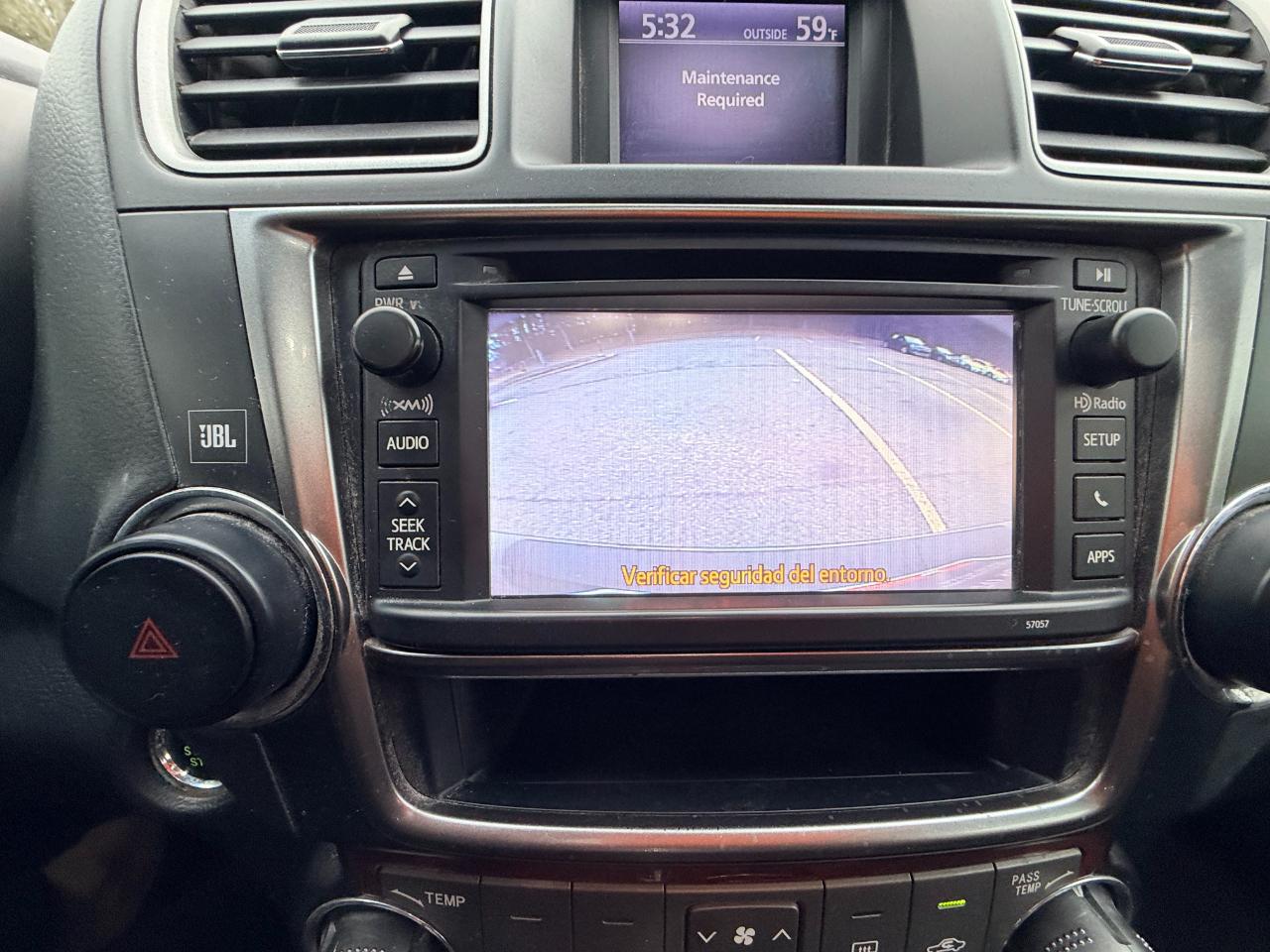 Toyota Highlander Limited 2WD 2013