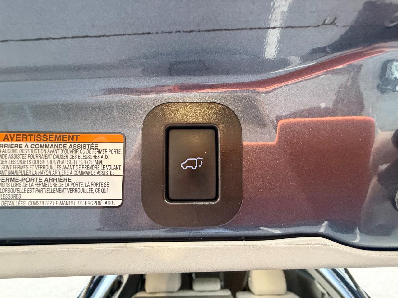 Toyota Sienna XLE 8-Passenger 2017