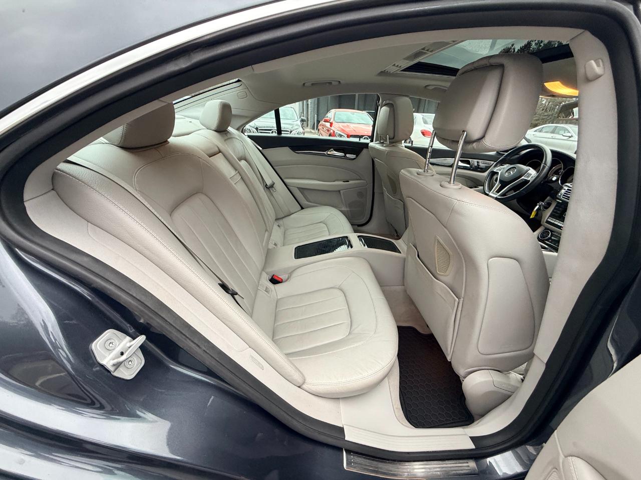 Mercedes-Benz CLS-Class CLS550 2013