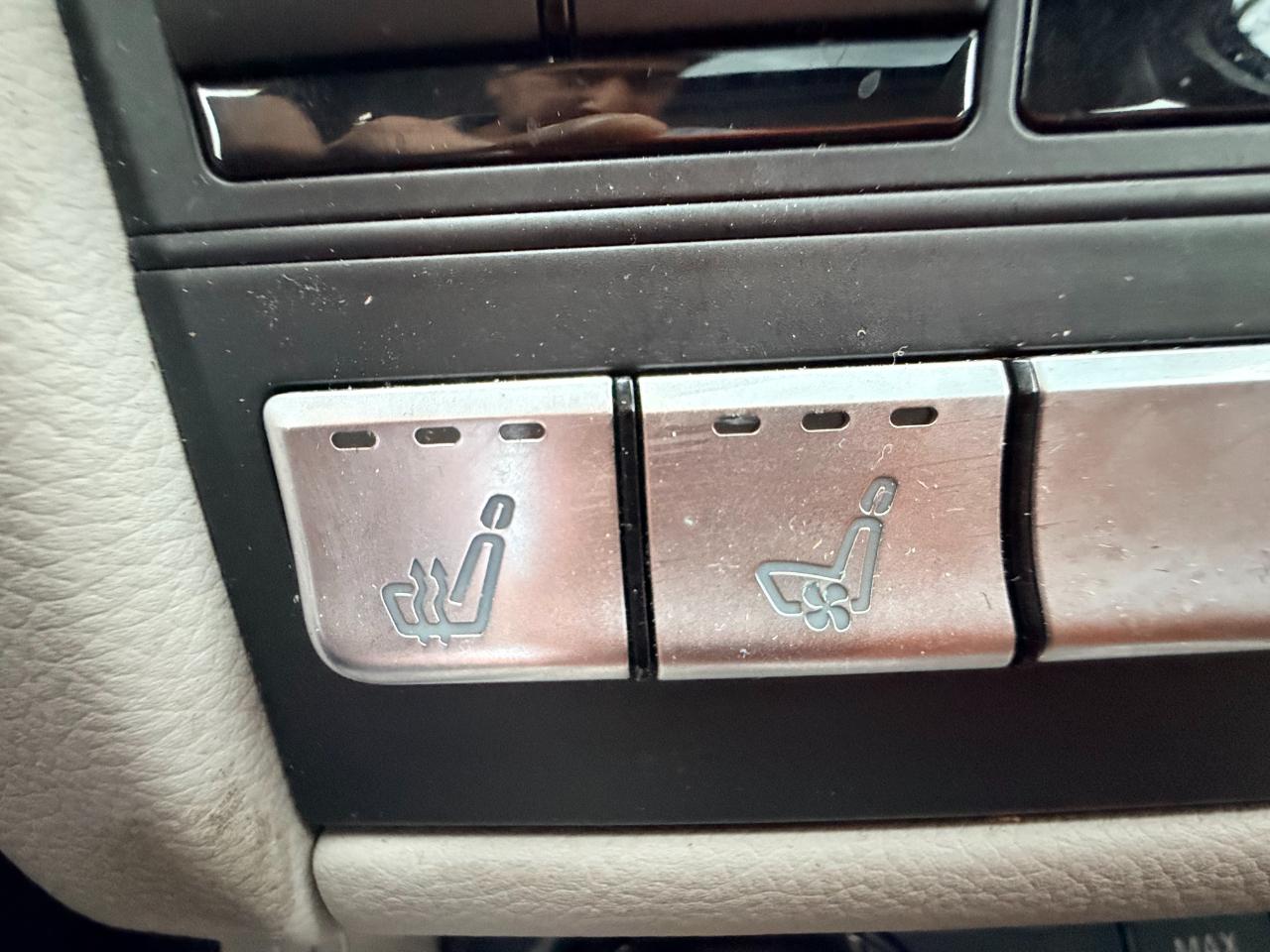 Mercedes-Benz CLS-Class CLS550 2013