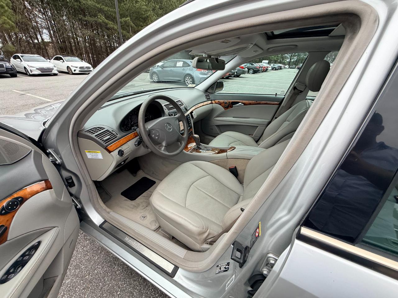 Mercedes-Benz E-Class Wagon E320 2005