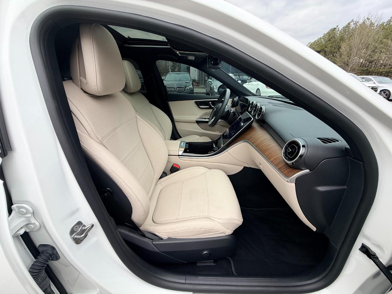 Mercedes-Benz C-Class C300 Sedan 2024