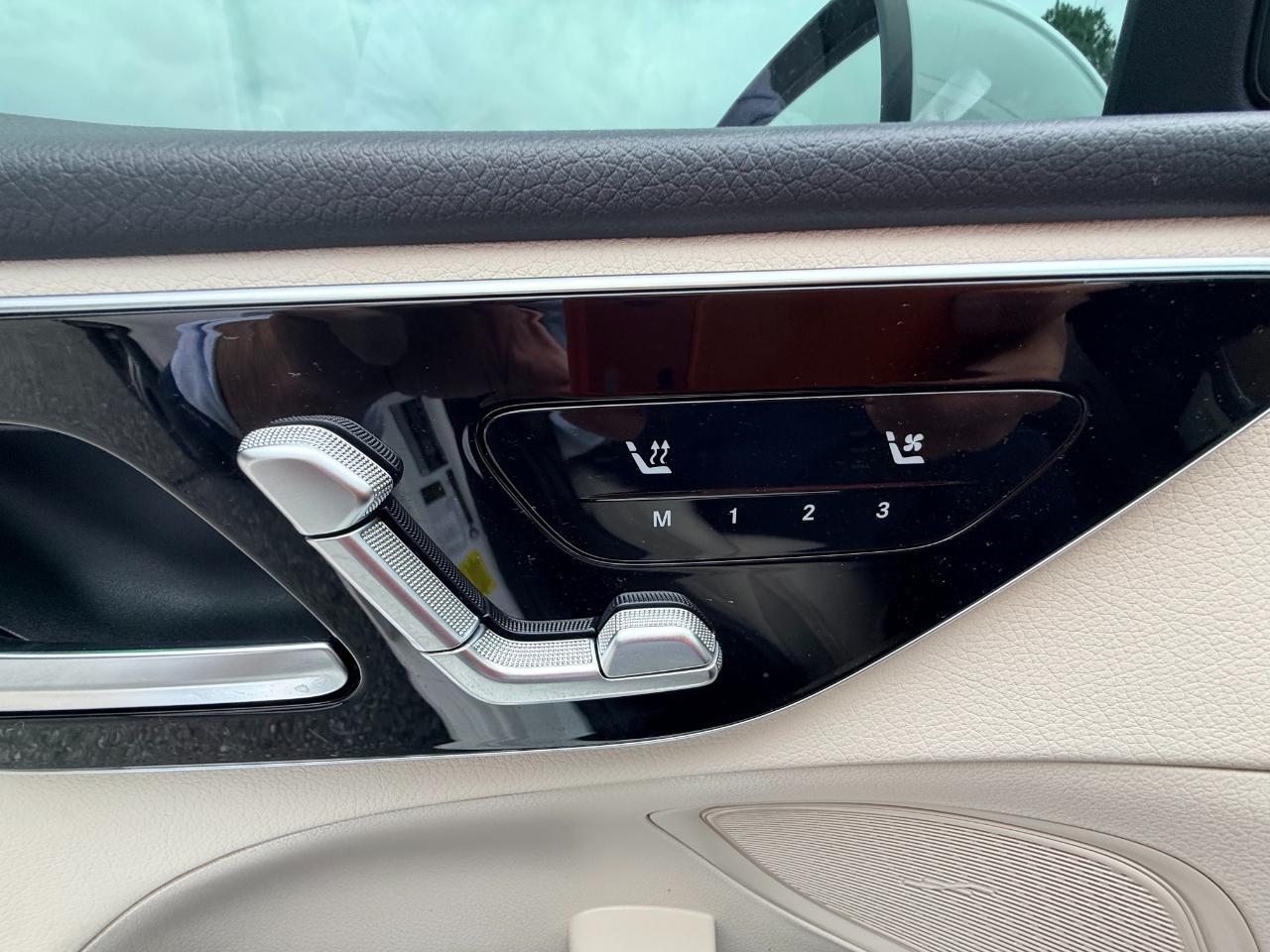 Mercedes-Benz C-Class C300 Sedan 2024