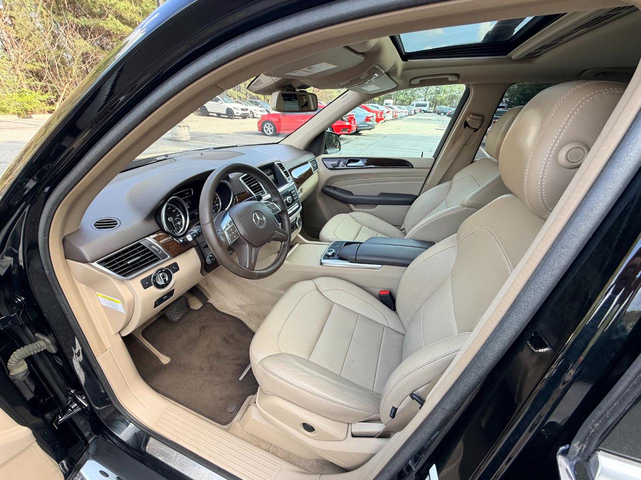 Mercedes-Benz M-Class ML350 4MATIC 2014