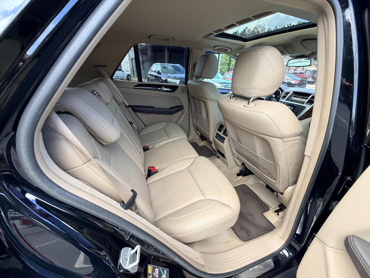 Mercedes-Benz M-Class ML350 4MATIC 2014