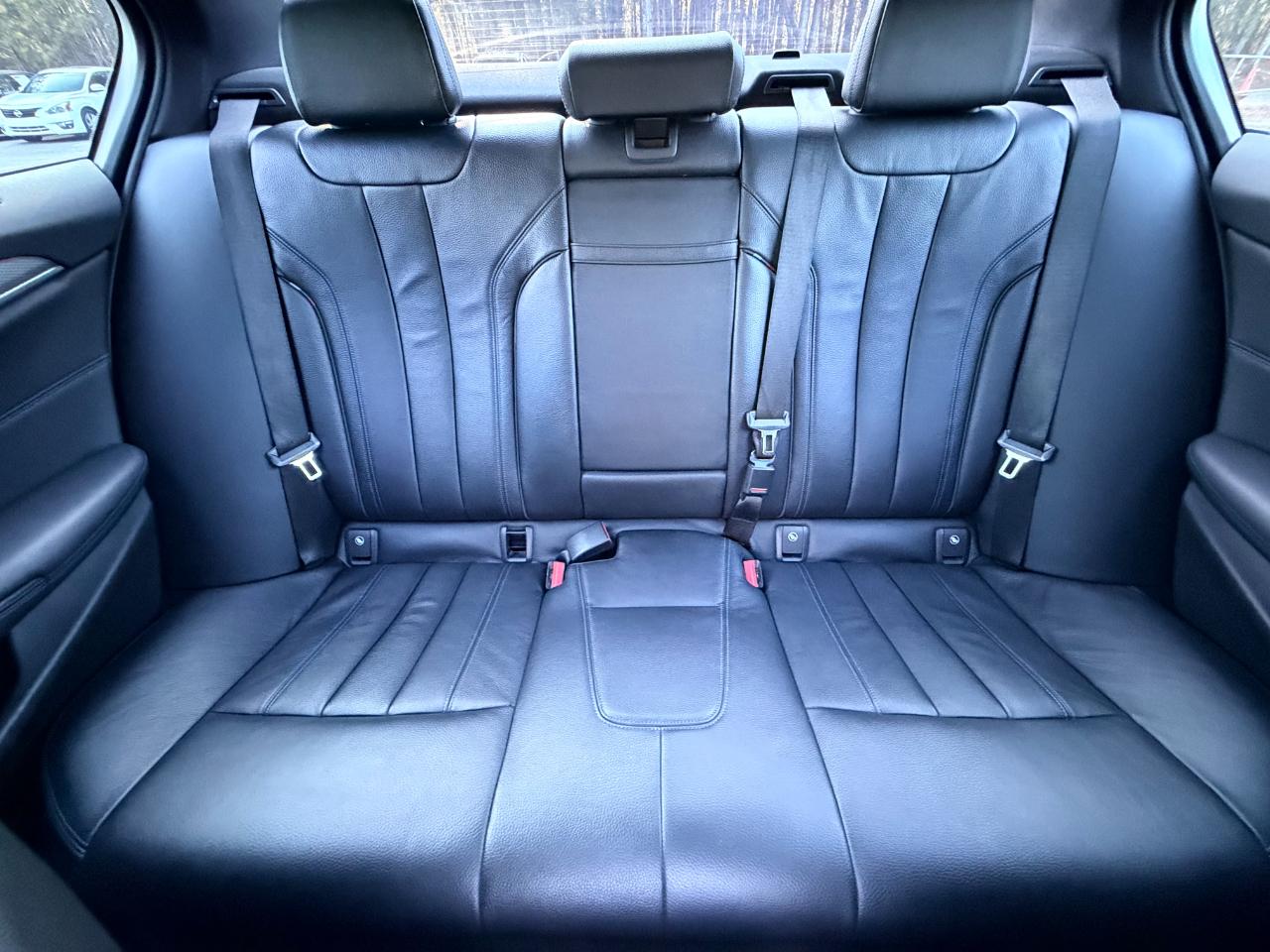 BMW 5-Series 530i 2019