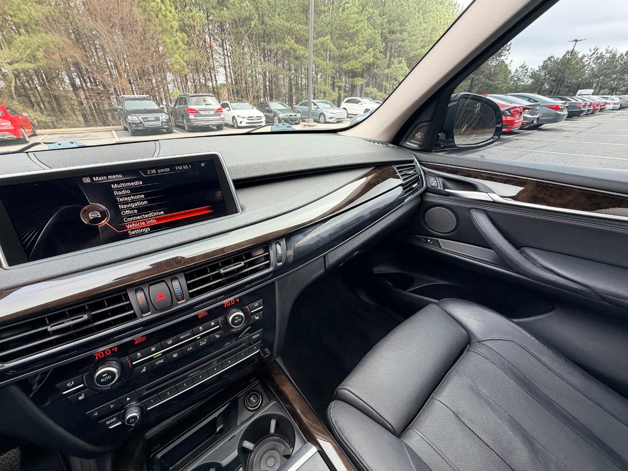 BMW X5 xDrive50i 2016