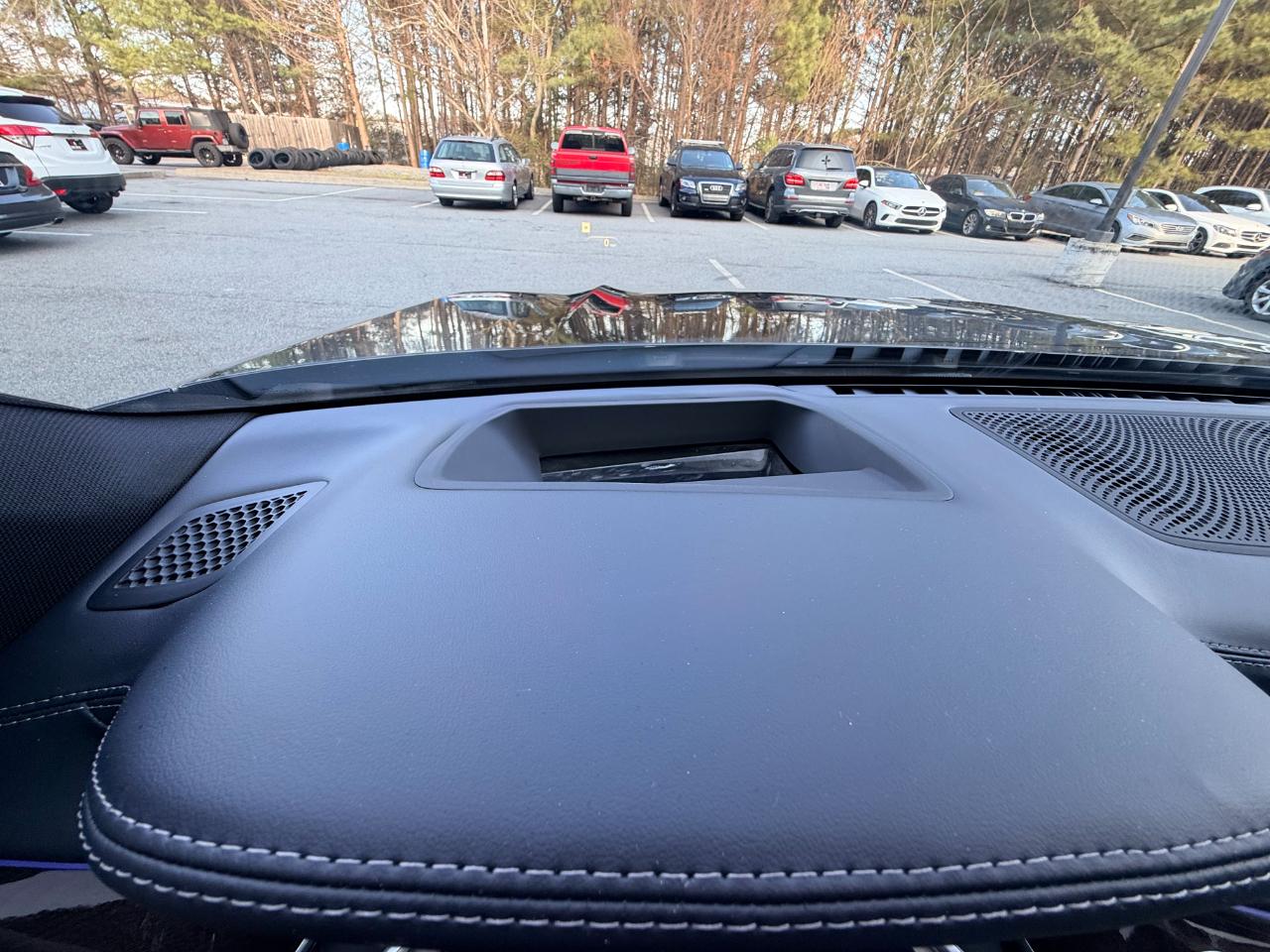 BMW 7-Series 740i 2019