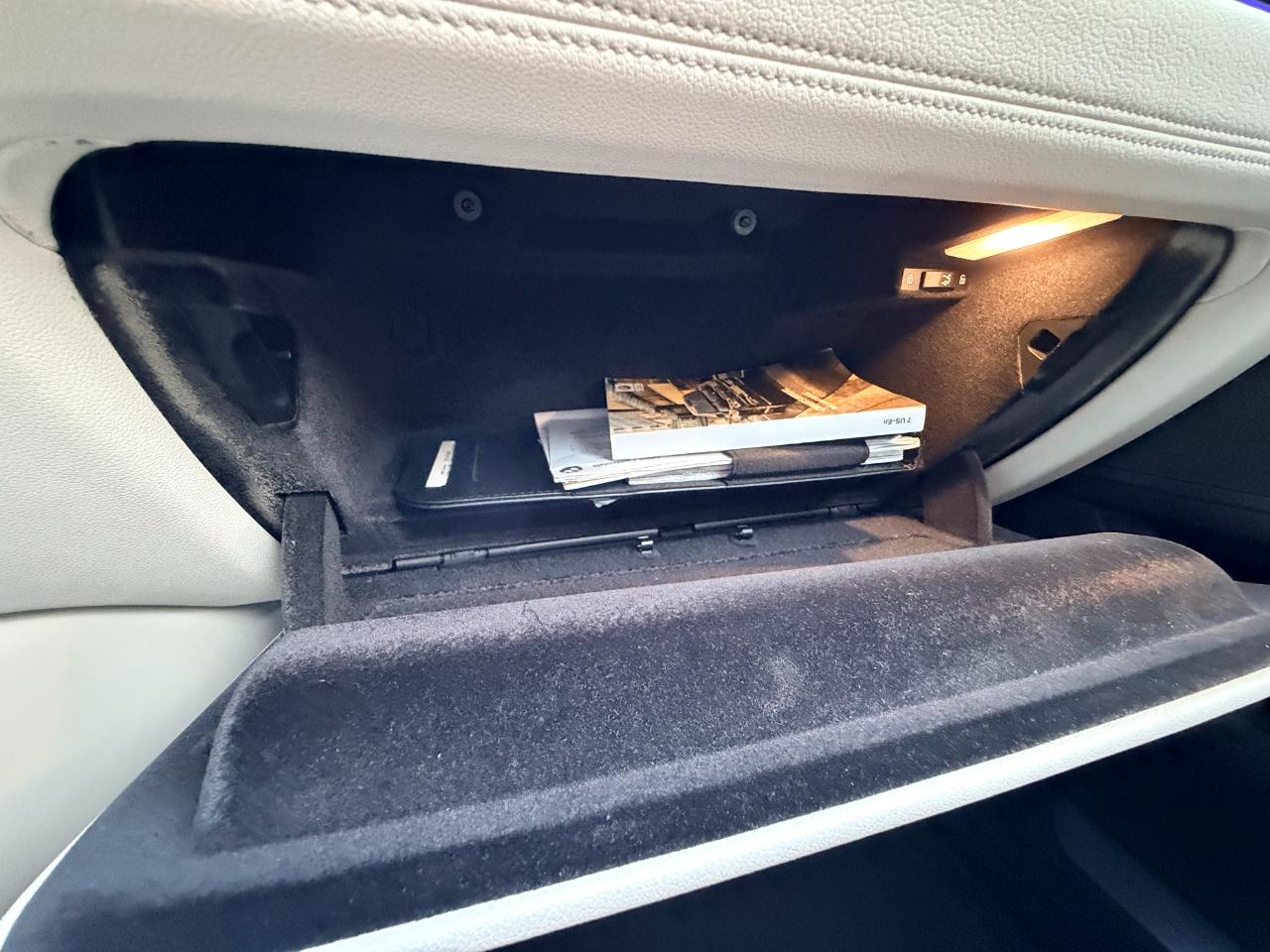 BMW 7-Series 740i 2019