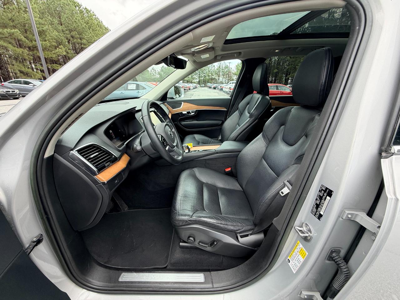 Volvo XC90 B6 AWD Plus 7-Seater 2023