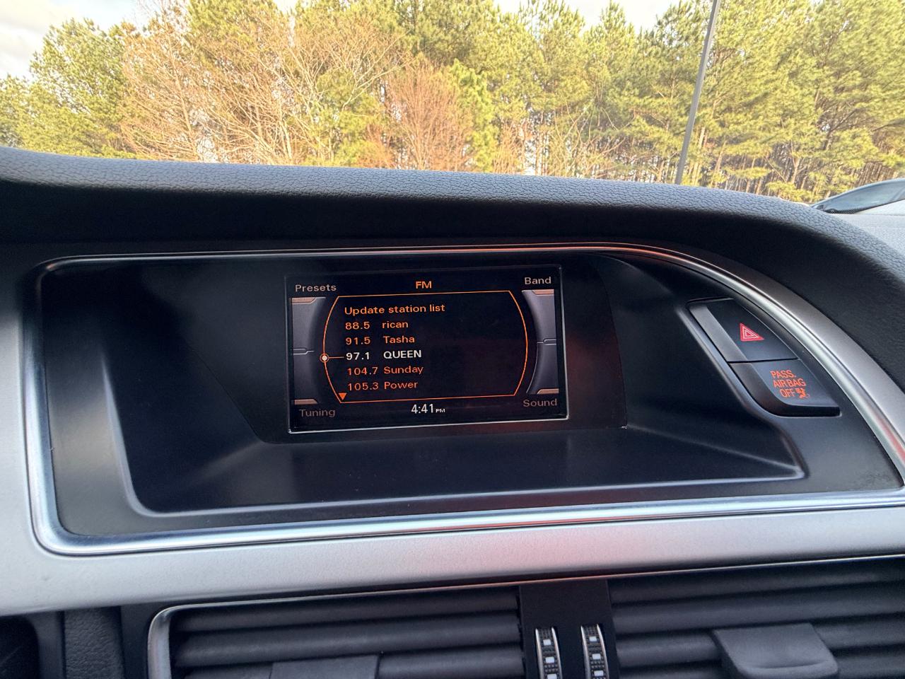 Audi A4 2.0T Premium Sedan 2016