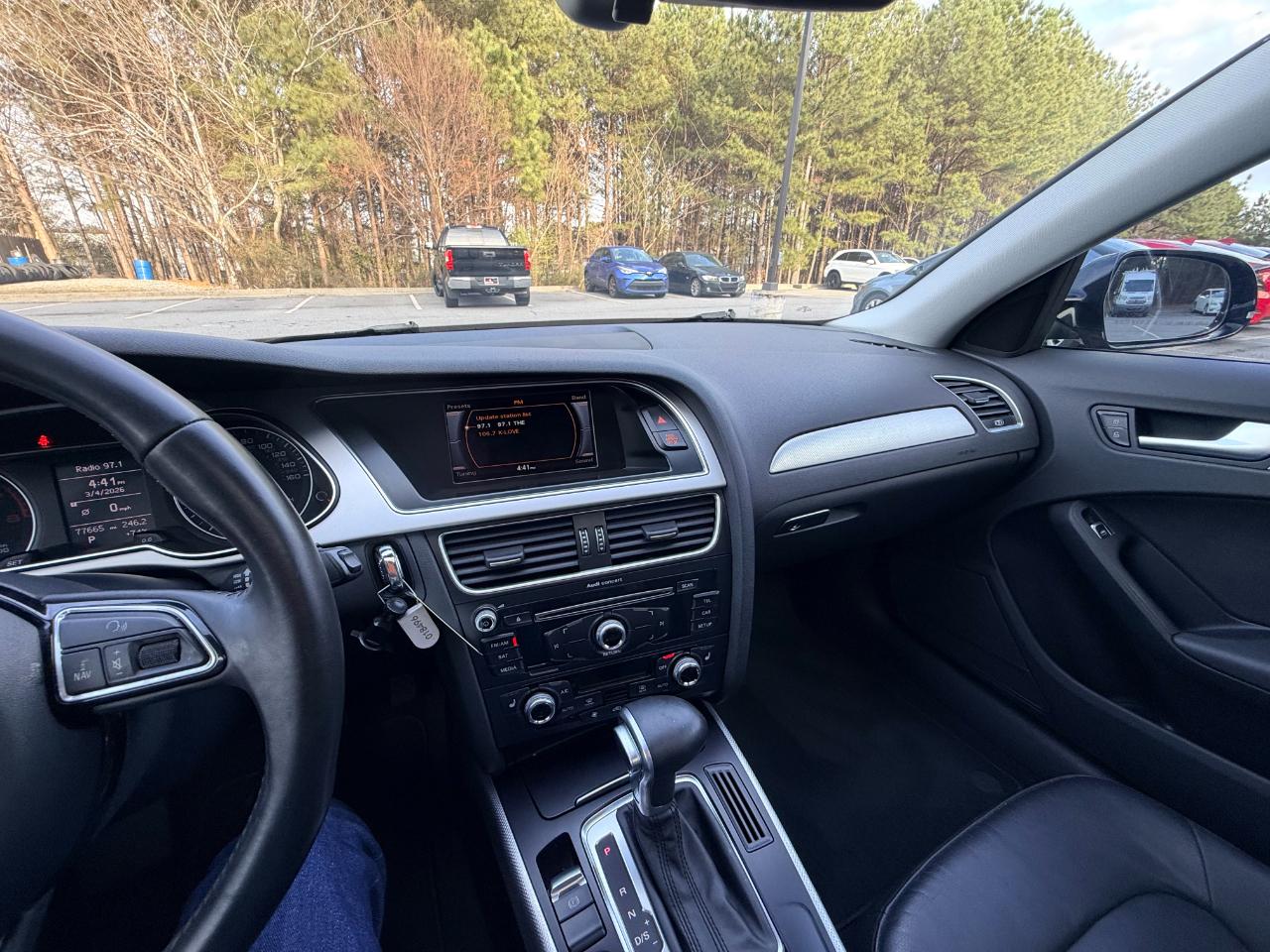 Audi A4 2.0T Premium Sedan 2016