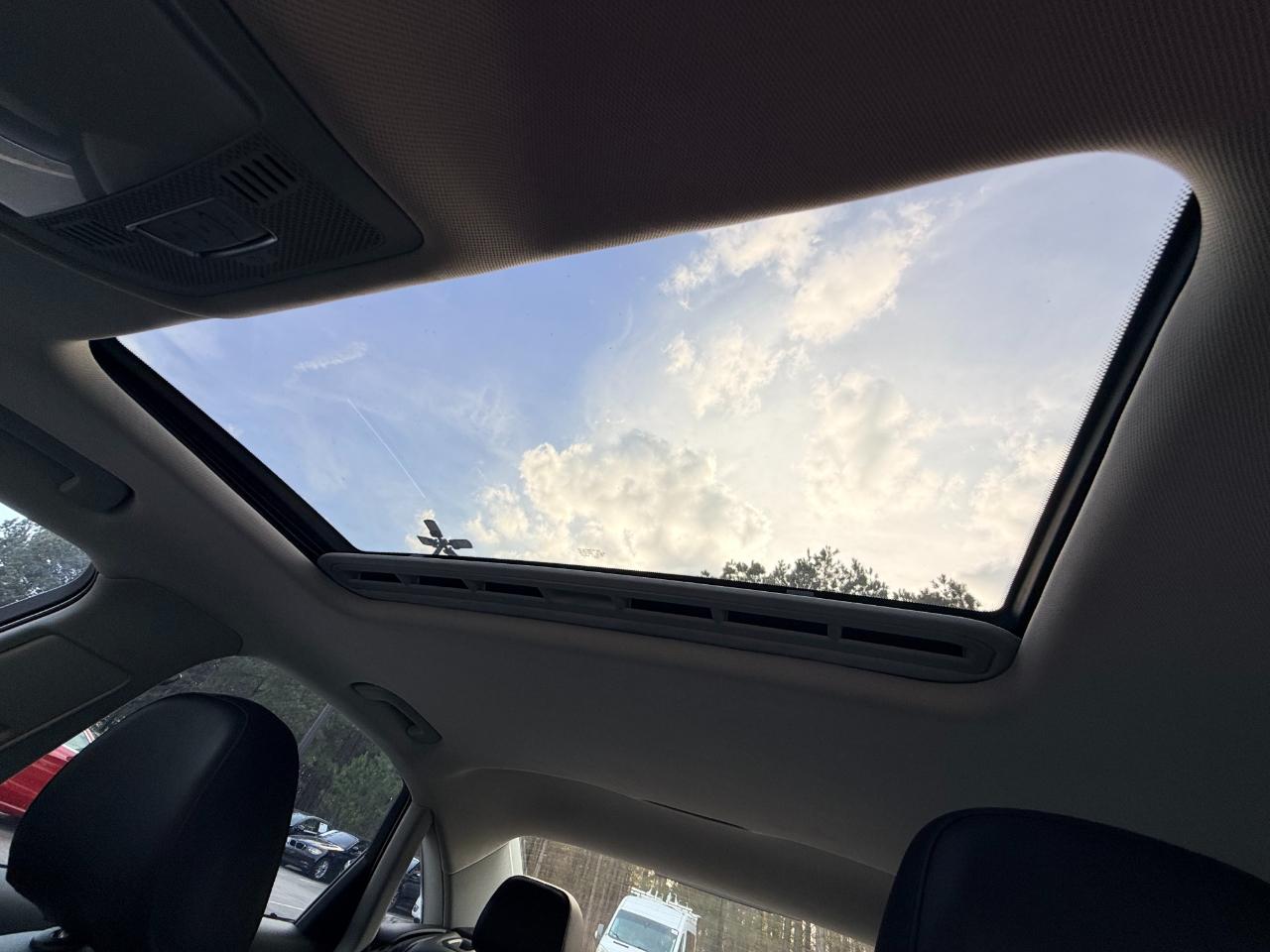 Audi A4 2.0T Premium Sedan 2016