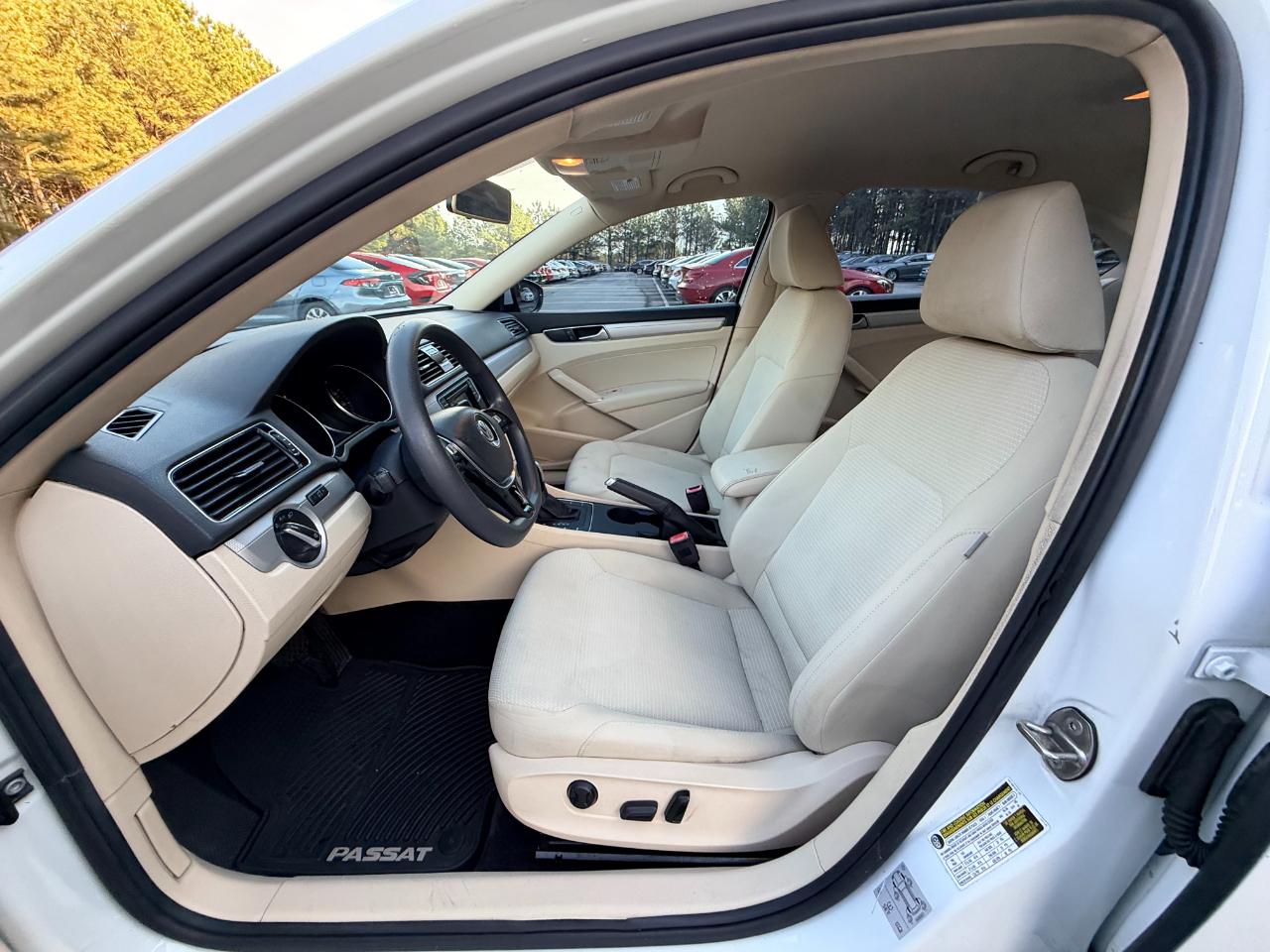 Volkswagen Passat S 2018